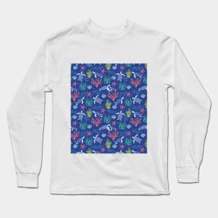 Blue sea turtle underwater ocean pattern Long Sleeve T-Shirt